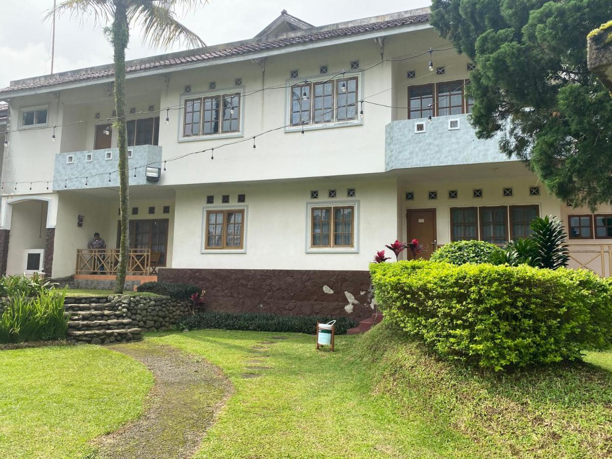 Hotel Puspa Sari Ciater Exteriér fotografie