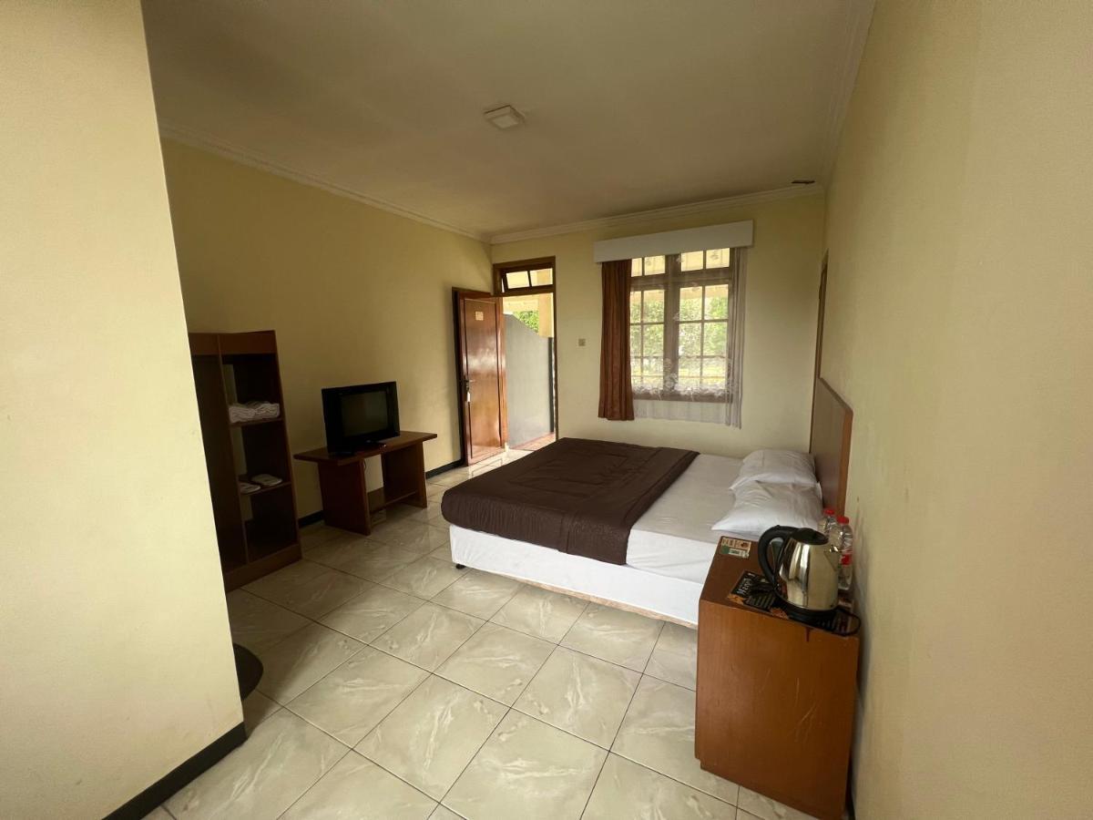 Hotel Puspa Sari Ciater Exteriér fotografie